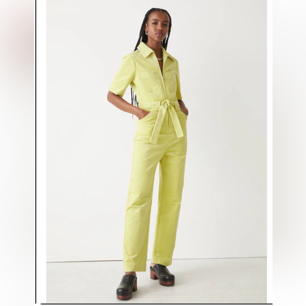 Preloved & OTHER STORIES Belted Short Sleeve Green Corduroy Jumpsuit Size 4 - Picture 2 of 7